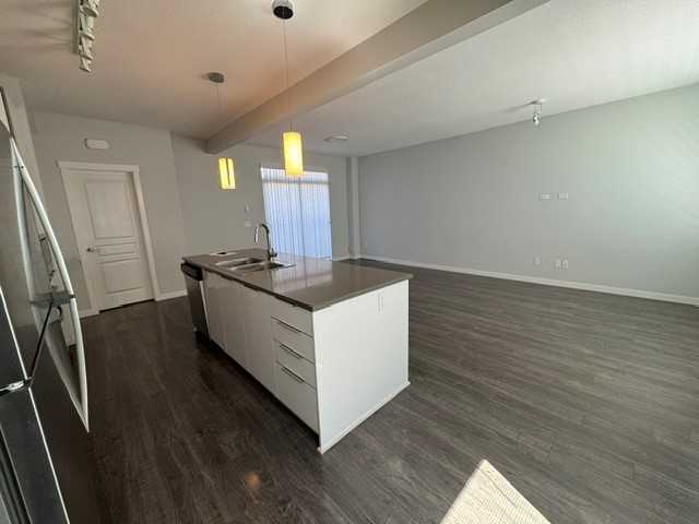 30930 Westridge Pl - Photo 3 of 12