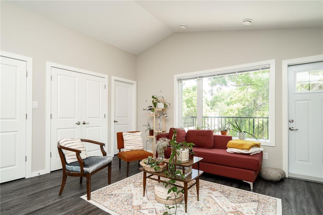 427 Rue St Jean Baptiste - Photo 3 of 11