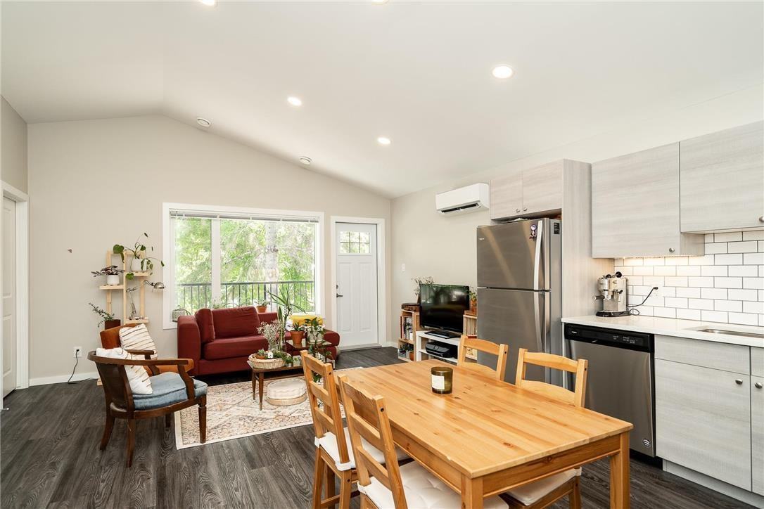 427 Rue St Jean Baptiste - Photo 5 of 11