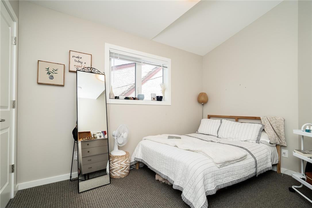427 Rue St Jean Baptiste - Photo 6 of 11