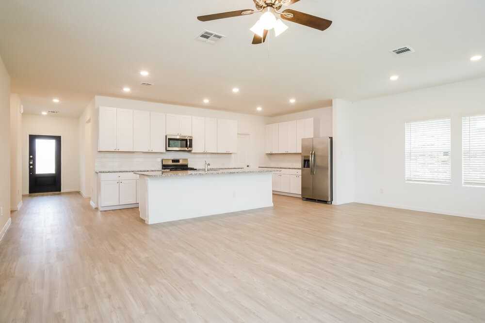 15035 Nettleton Ml - Photo 5 of 17