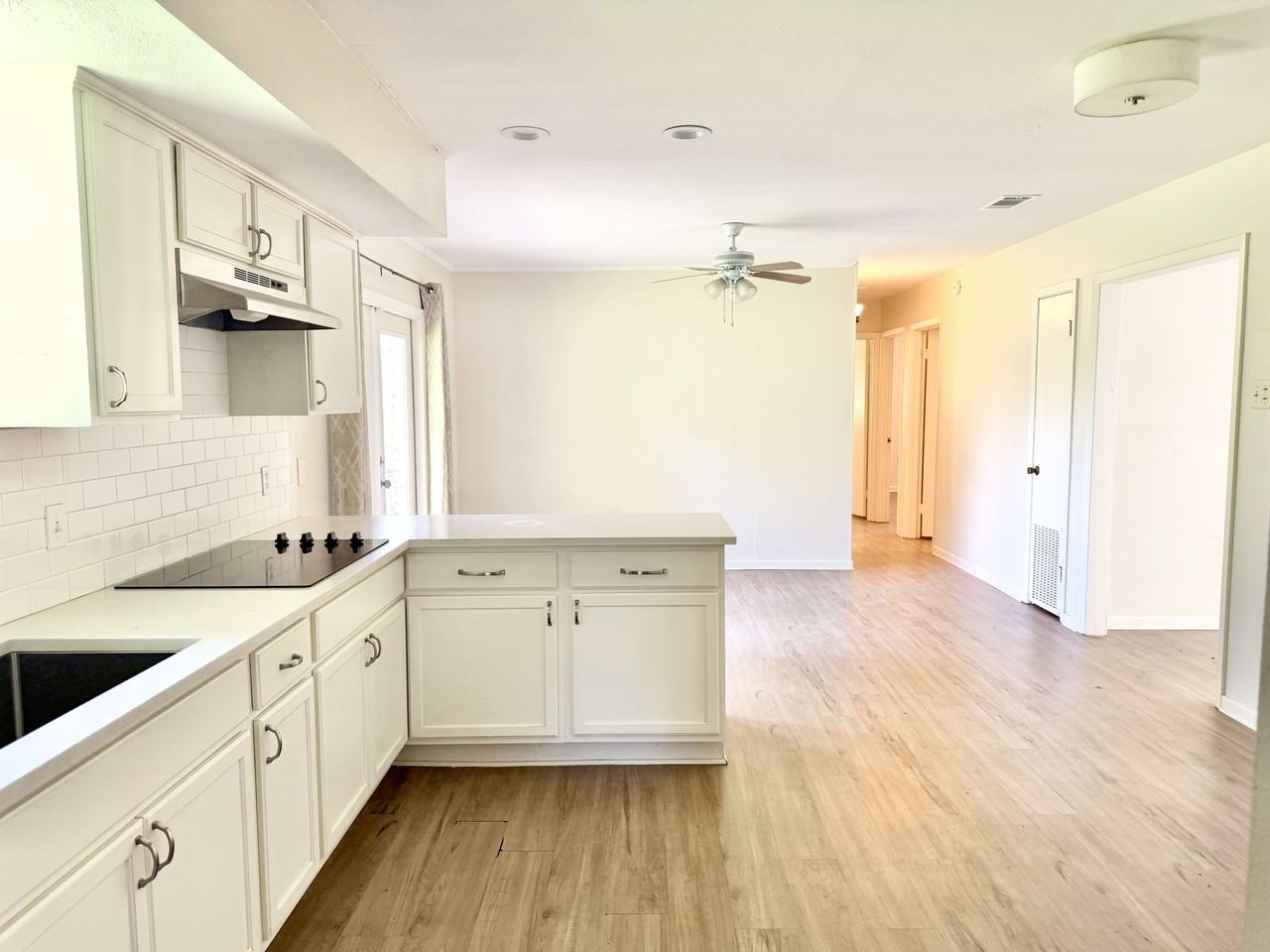555 Burgin Ave #1 - Photo 2 of 13