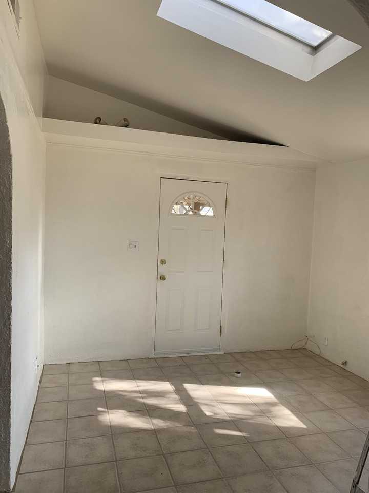3025 N Richey Blvd #1 - Photo 3 of 11