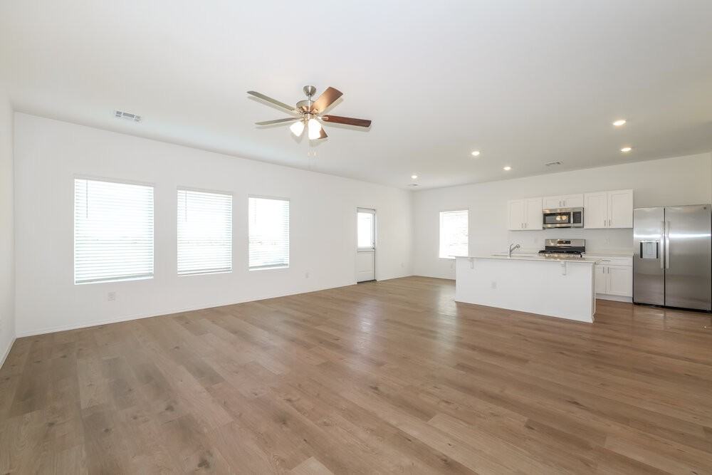 12836 Torretta Way - Photo 5 of 17