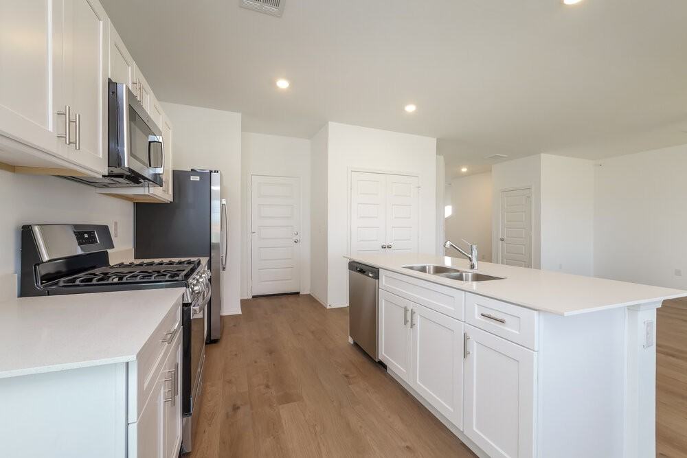 12836 Torretta Way - Photo 7 of 17
