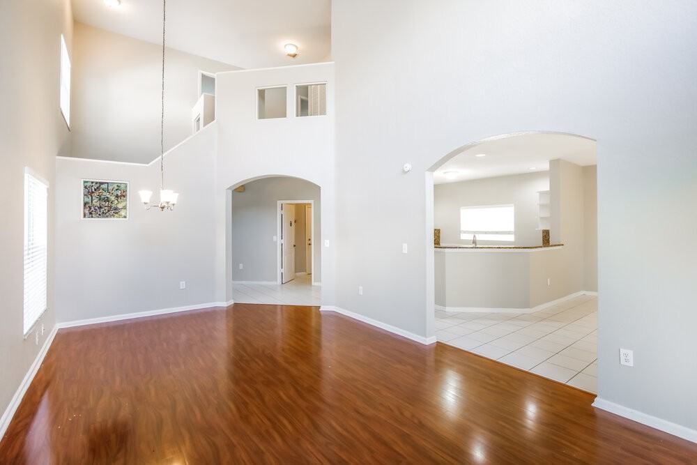 1117 Nw 97th Dr - Photo 5 of 17