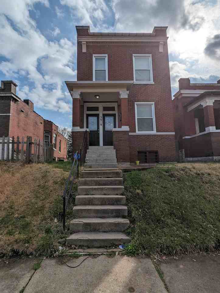 3918 Pennsylvania Ave #1 - Photo 3 of 32