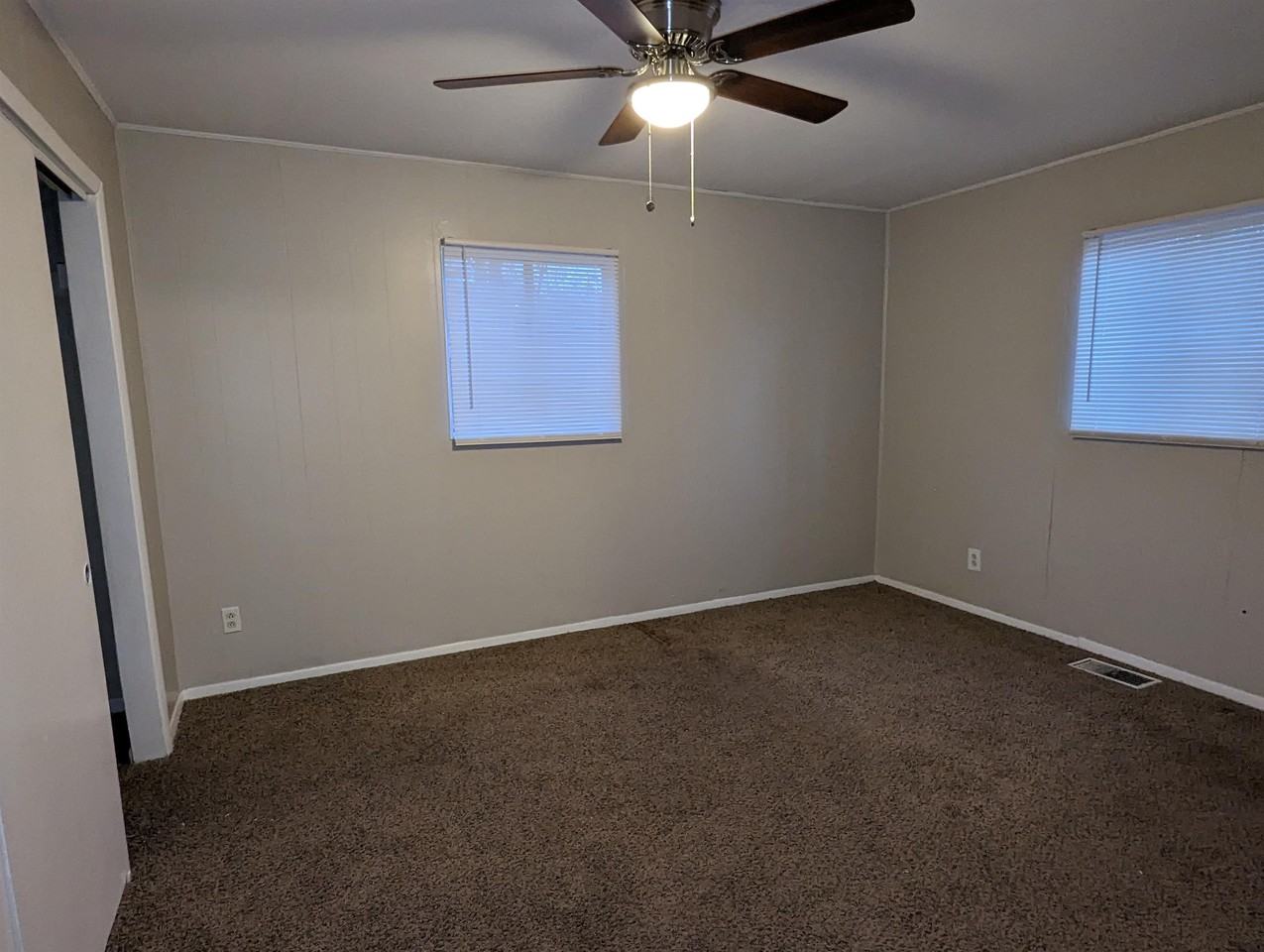 3918 Pennsylvania Ave #1 - Photo 6 of 29