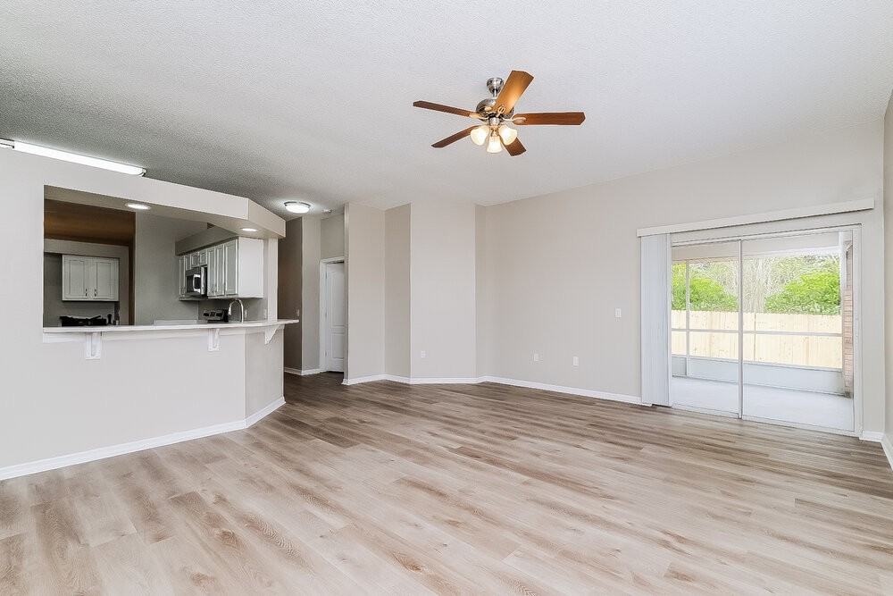 807 Greenbelt Cir - Photo 3 of 16