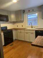 featured image of 713 Webb St #1