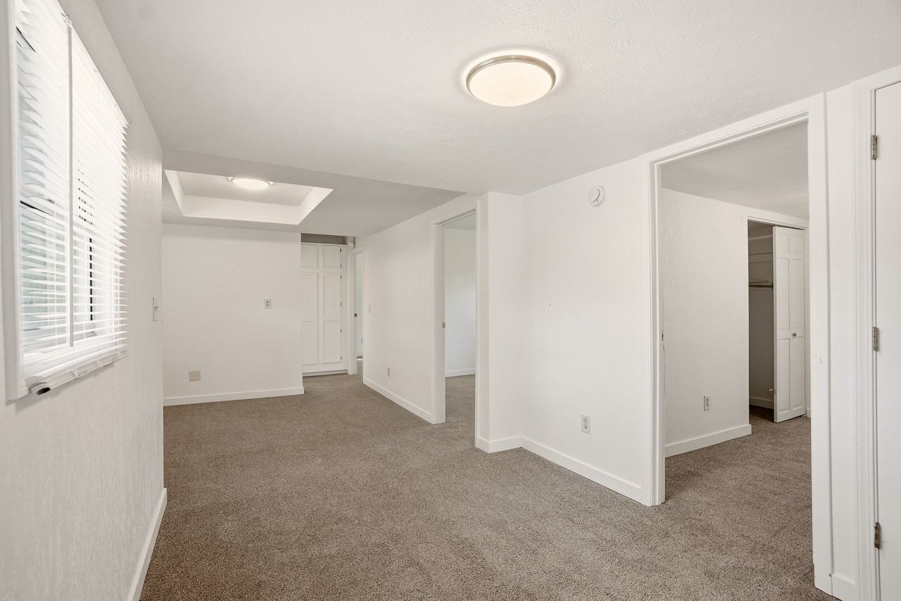 314 E Ermina Ave #1 - Photo 7 of 37
