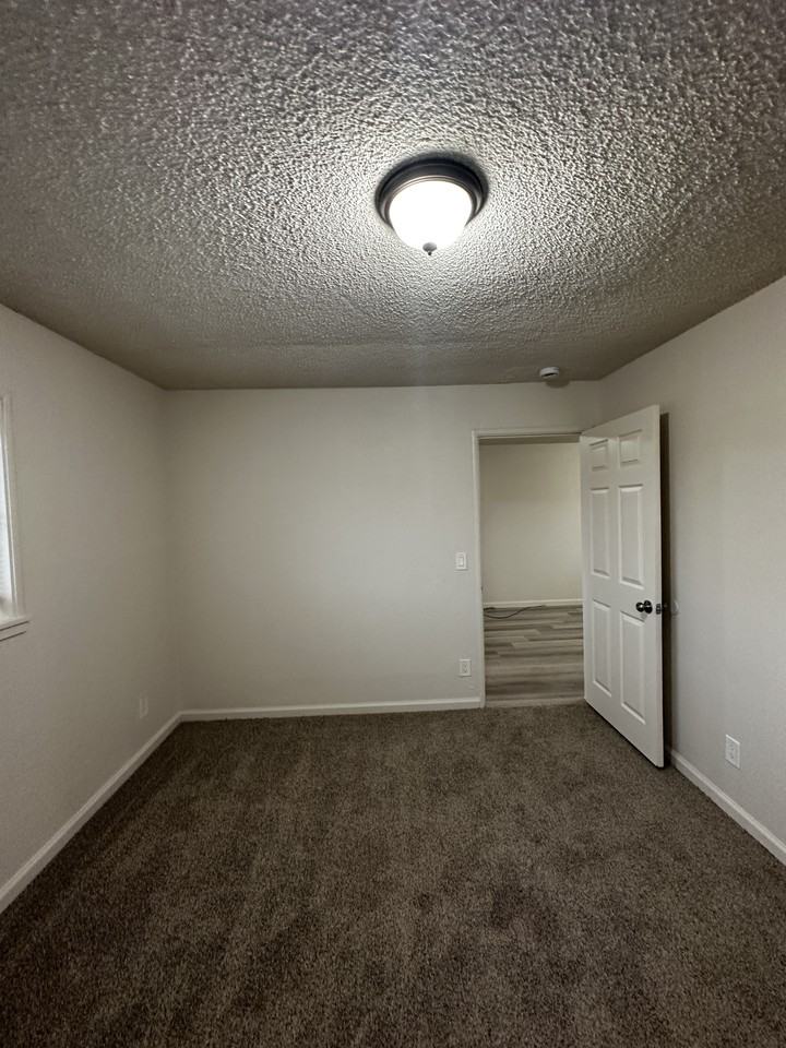 181 Sunset Blvd #181 - Photo 7 of 12