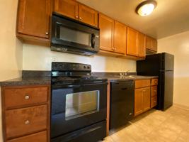featured image of 2225 Murray Ave