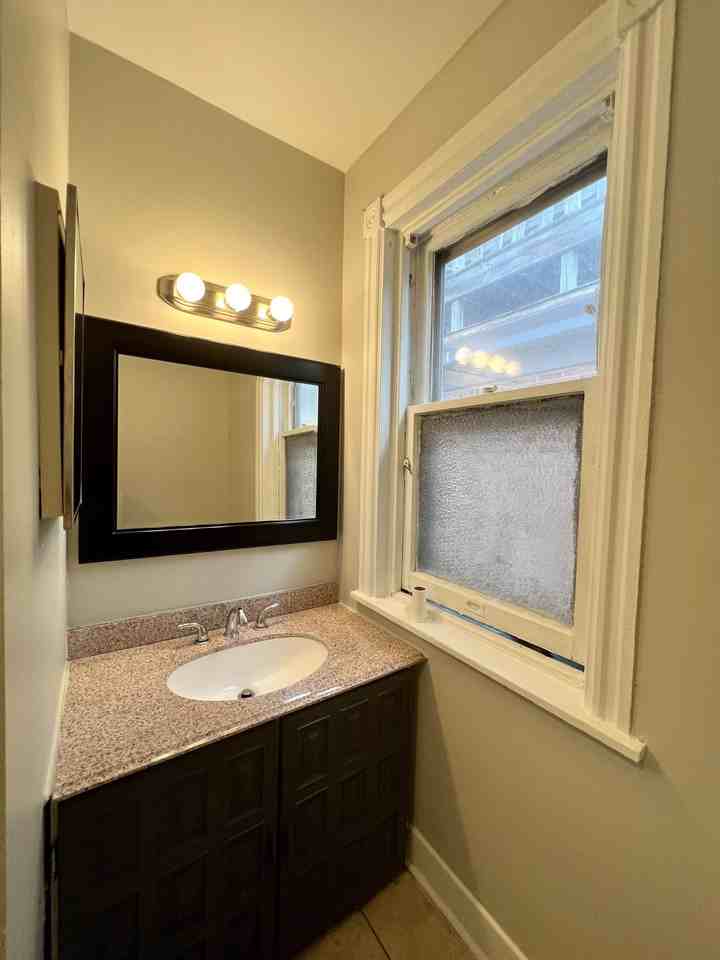 1323 N Dupont St #B - Photo 5 of 18