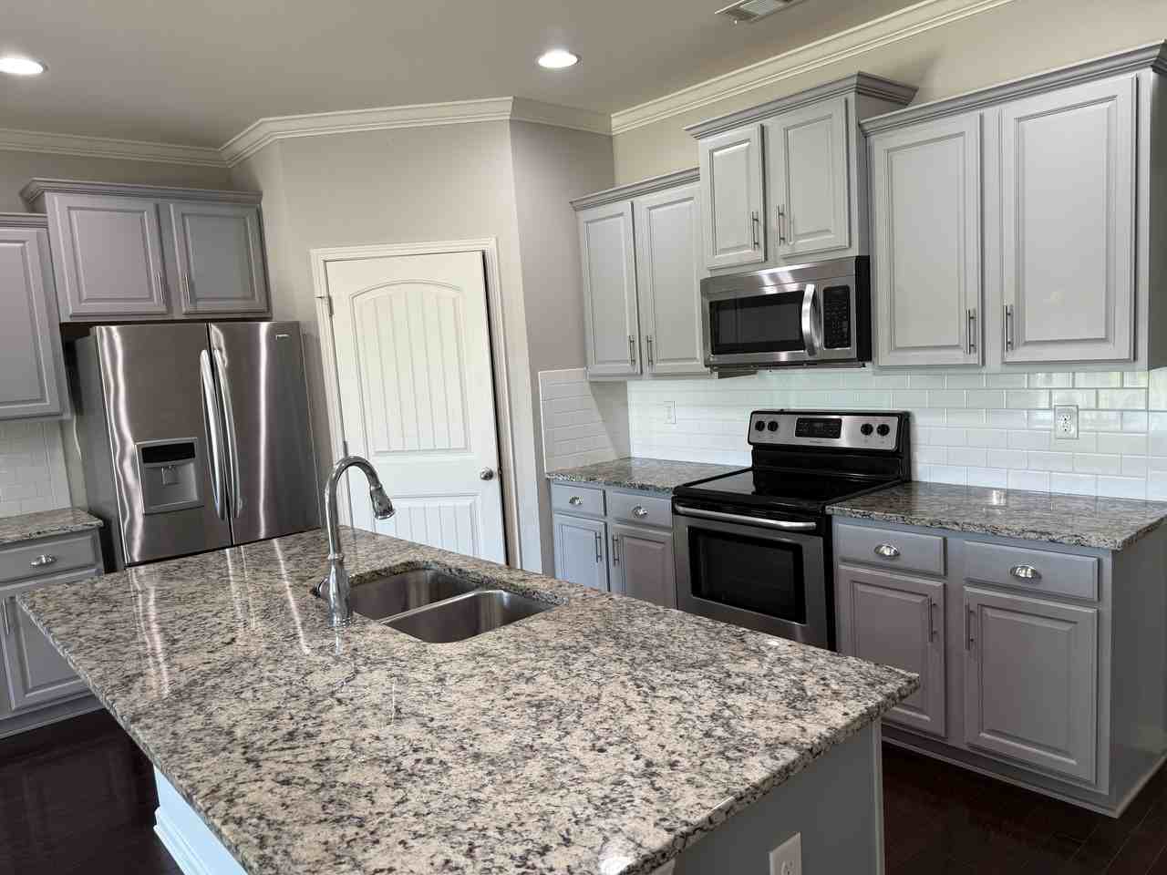 9412 Alpine Park Ct #1 - Photo 5 of 25