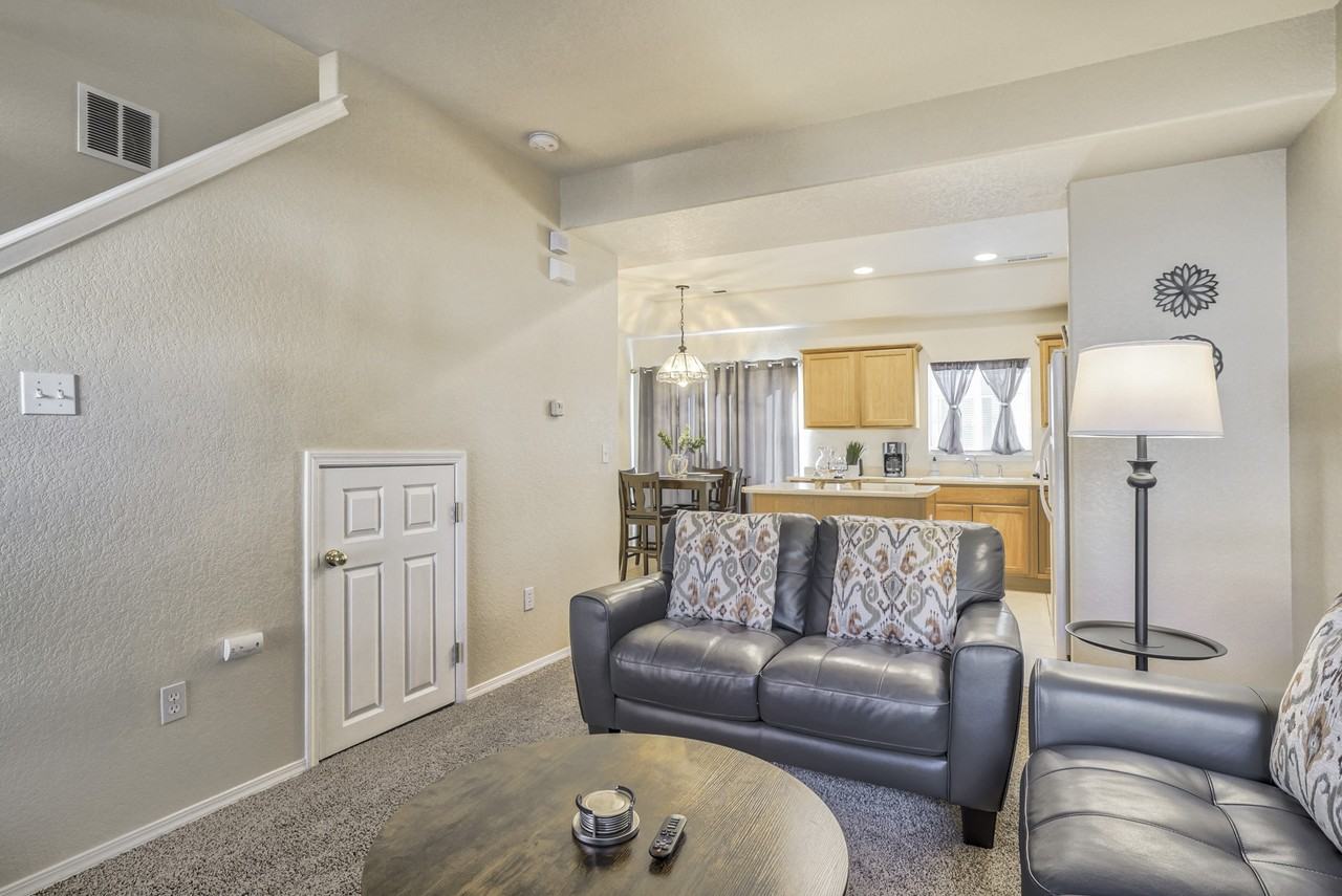 1025 Cheyenne Villas Pt #1 - Photo 7 of 27
