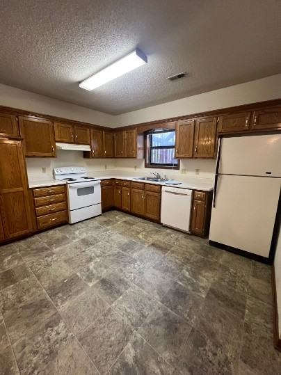 707 Streck Ct #B - Photo 5 of 7