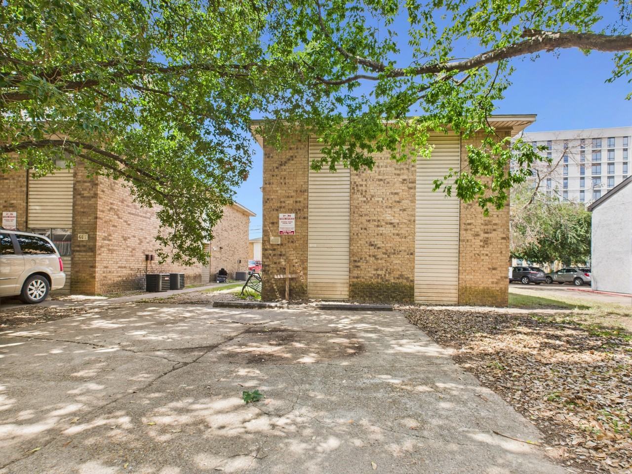 403 Boyett St #A - Photo 3 of 22