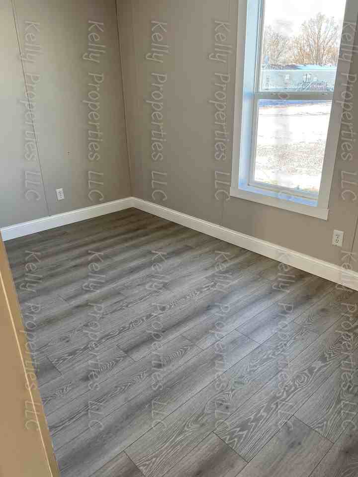 513 34th Ave Nw - Photo 5 of 5
