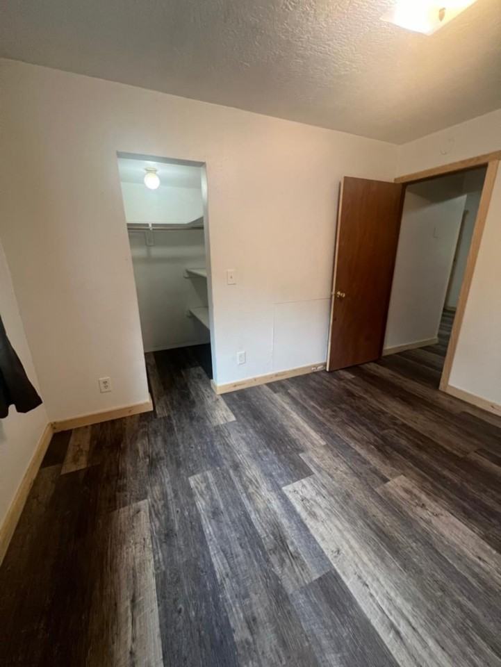 2507 Cedar St #1 - Photo 4 of 11