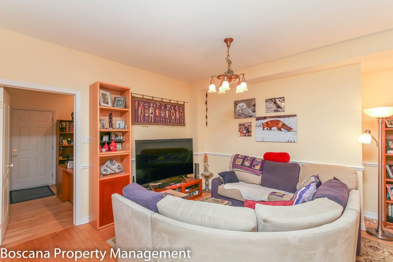437 Riverdale Ave #1 - Photo 7 of 29