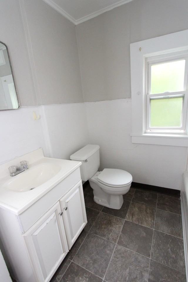 2617 SHADY AVENUEAPT 4 #2617-04 - Photo 7 of 10