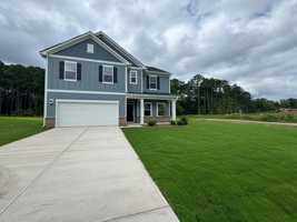 featured image of 132 Hanover Dr #1