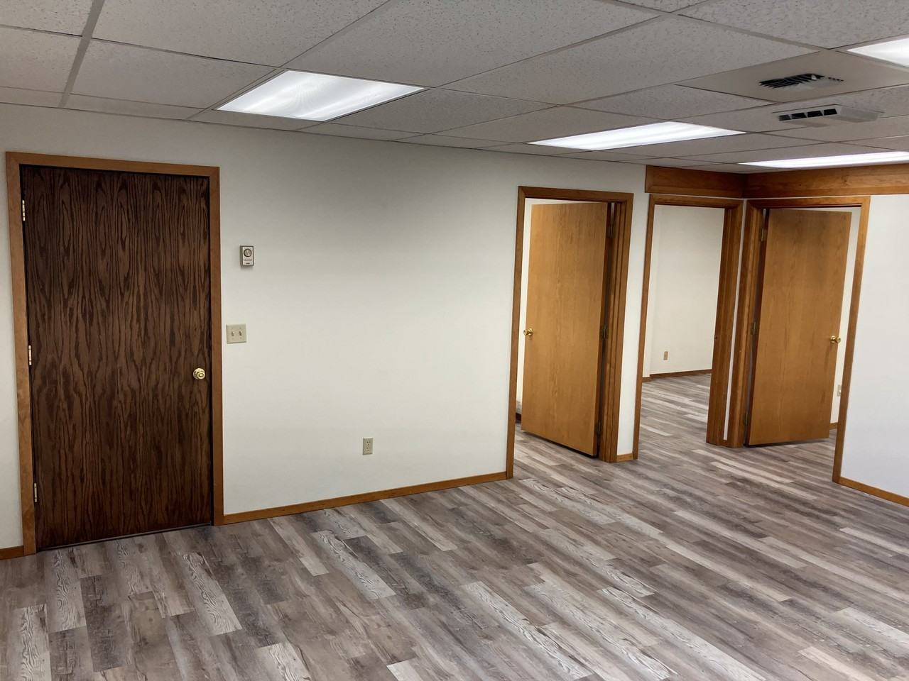 322 2nd Ave W #D - Photo 6 of 10