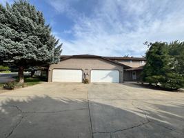 featured image of 601 S 72nd Ave