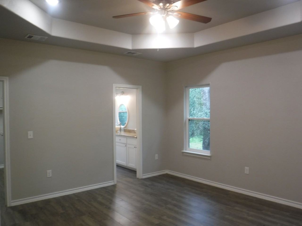 1506 Packsaddle Trl - Photo 4 of 13