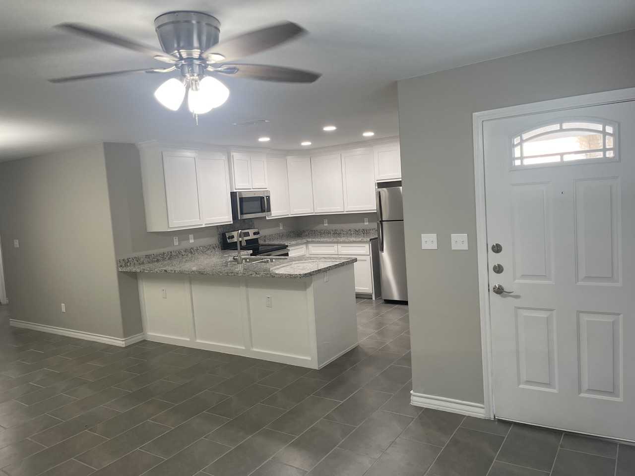 103 Olive St #103AOLIVE - Photo 4 of 16