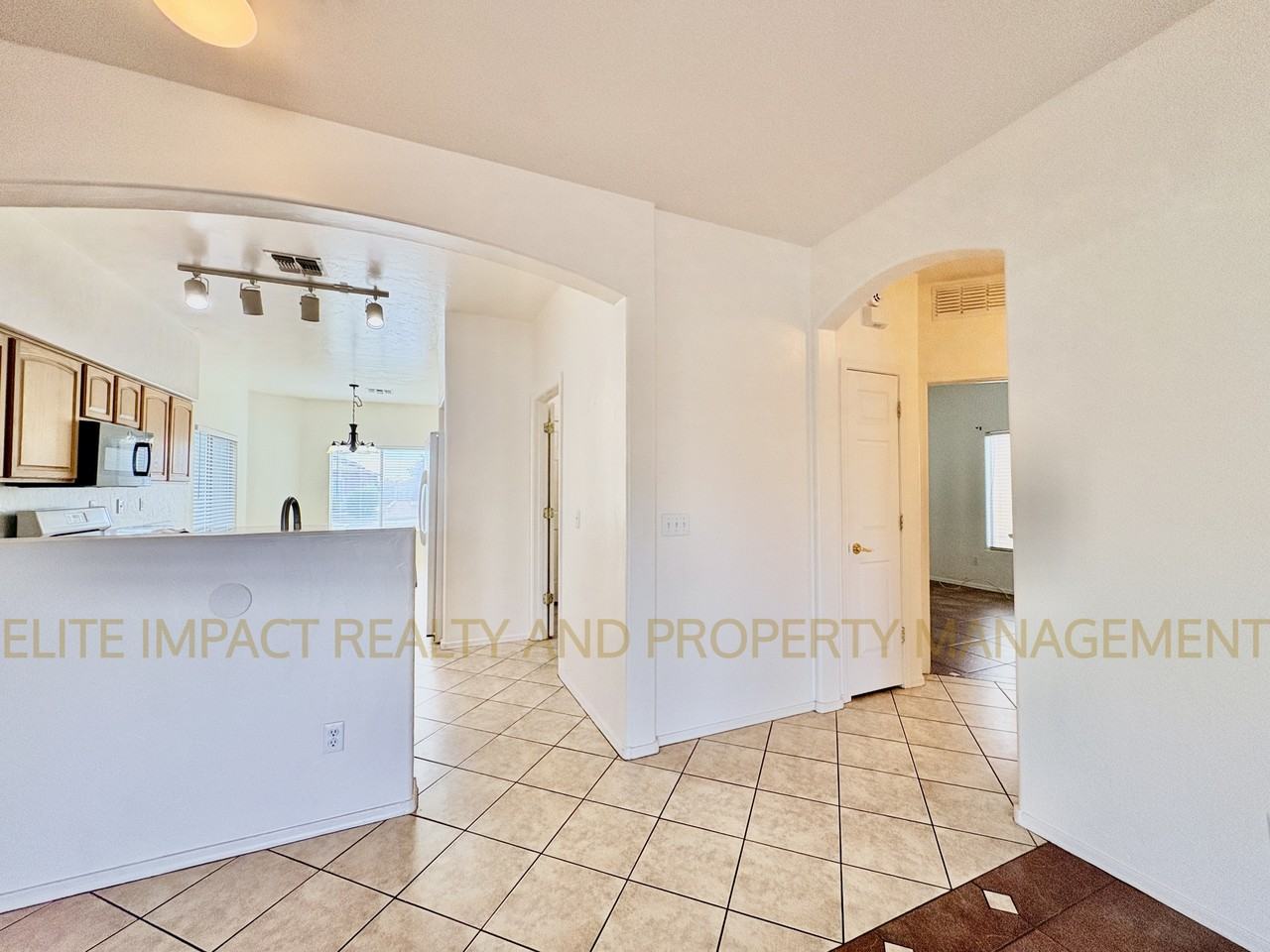 1037 S Speckled Stone Way #1 - Photo 4 of 20
