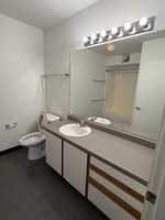 featured image of 5845 Ne Hoyt St
