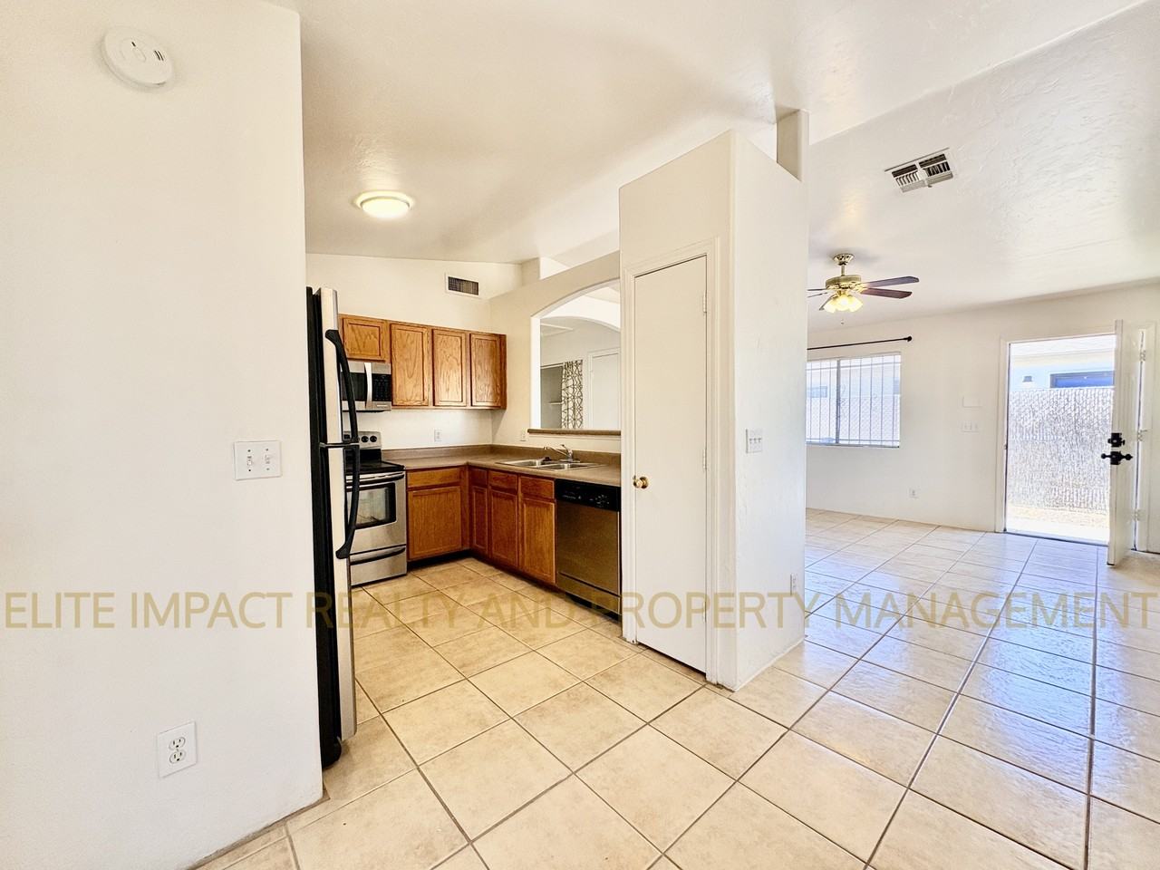 3422 N Fontana Ave #2 - Photo 5 of 21