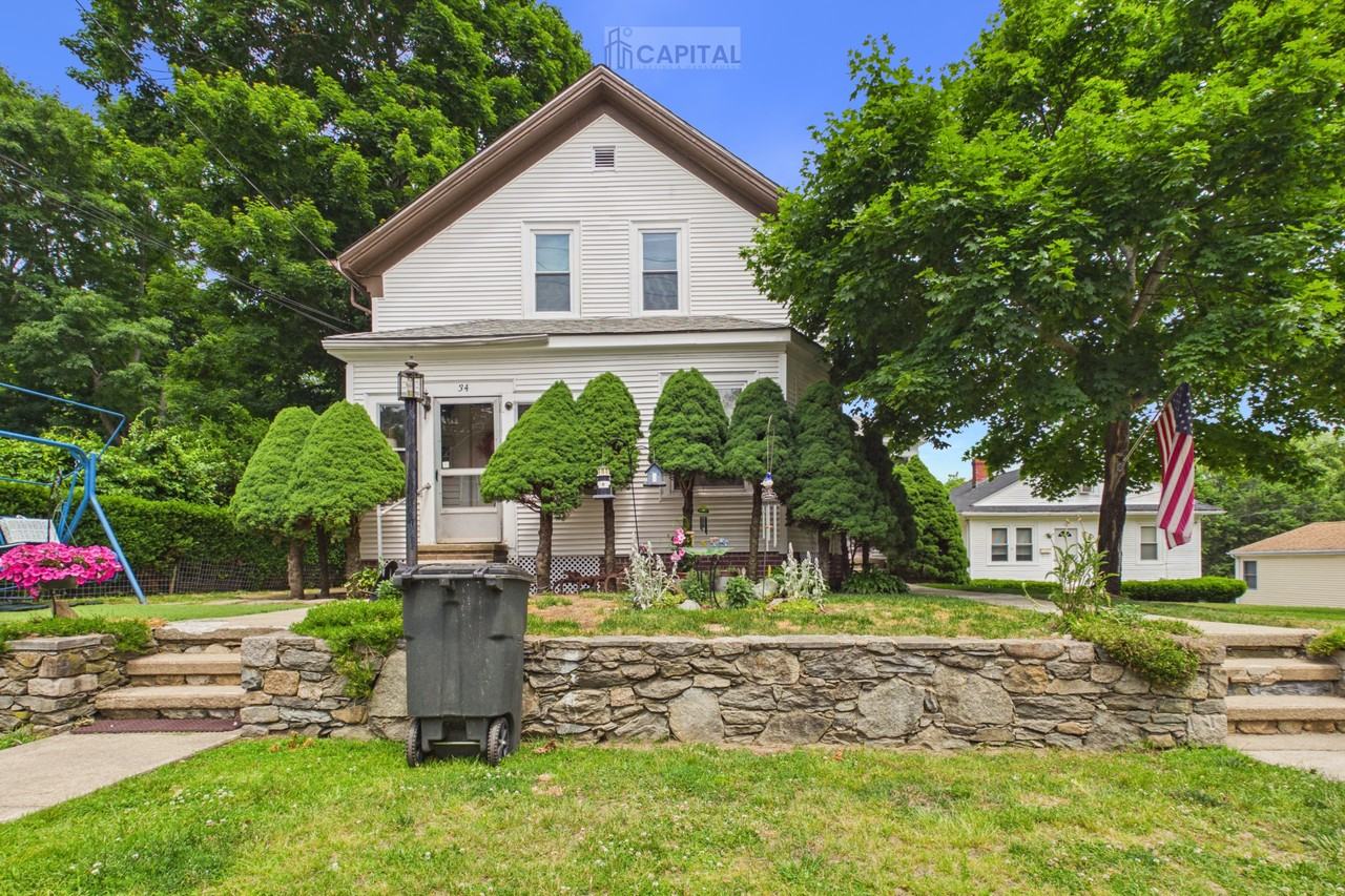 34 Newman Ave #2