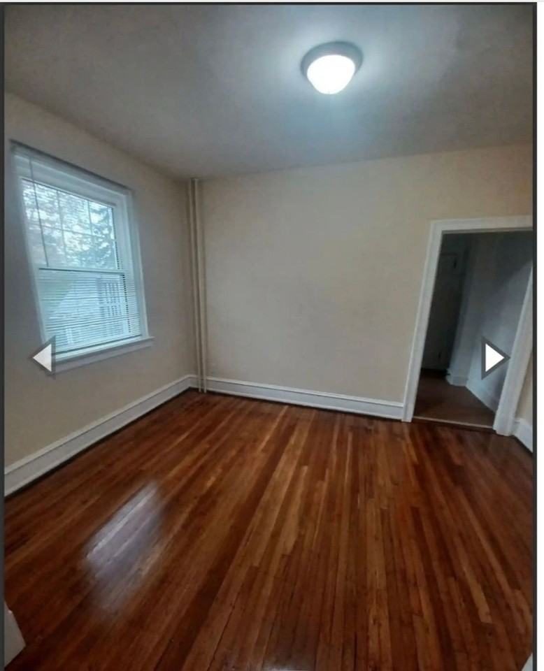 274 Kings Hwy E - Photo 5 of 13