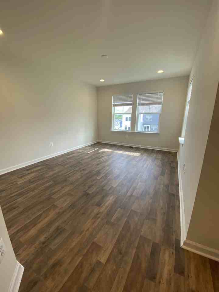 128 Tuxford Rd #1 - Photo 4 of 10