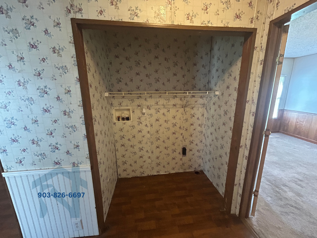 77 Davis St #77DAVISST - Photo 5 of 15