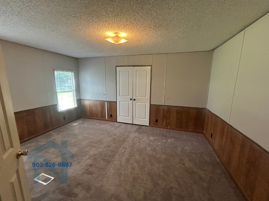 77 Davis St #77DAVISST - Photo 6 of 15
