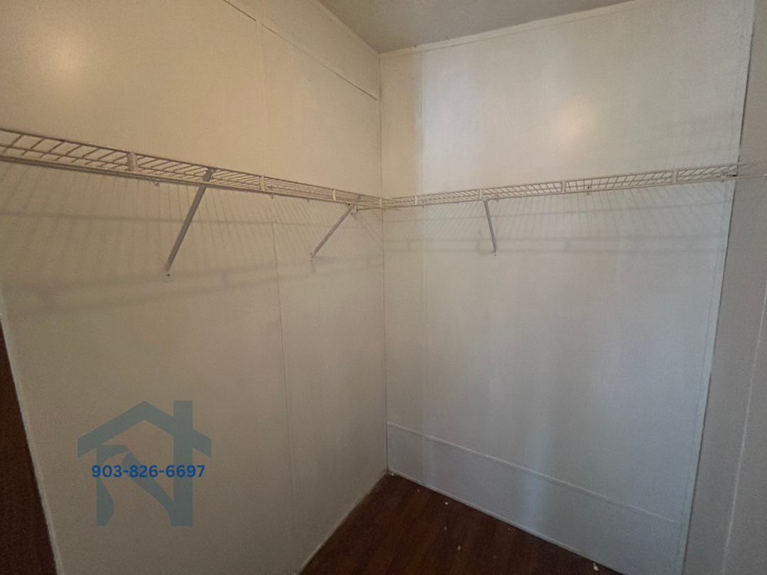 77 Davis St #77DAVISST - Photo 7 of 15
