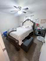 908 E Market St Apt 5a #5A - Photo 1 of 1