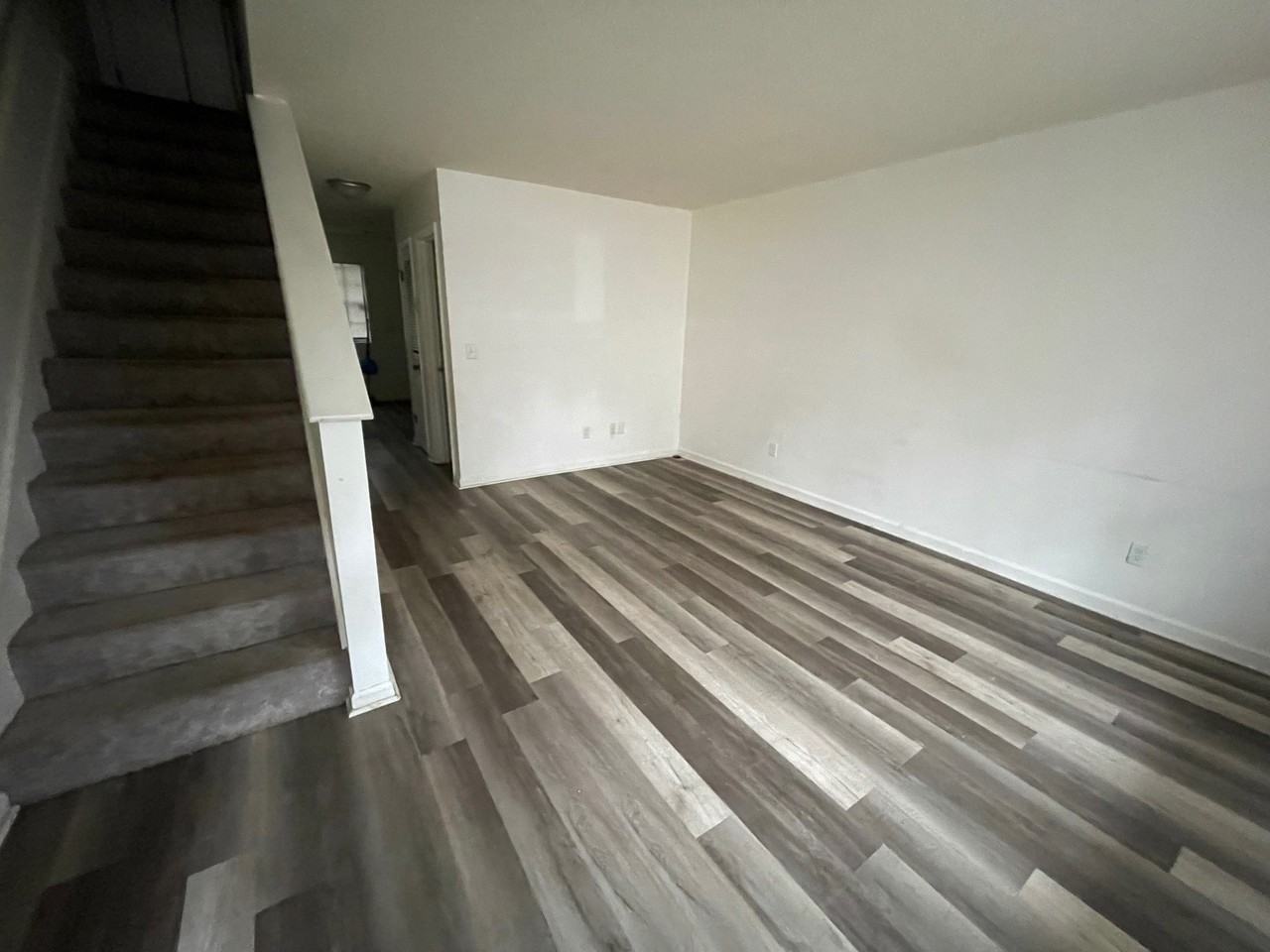 108 Kimeran Ln Apt B #B - Photo 2 of 6
