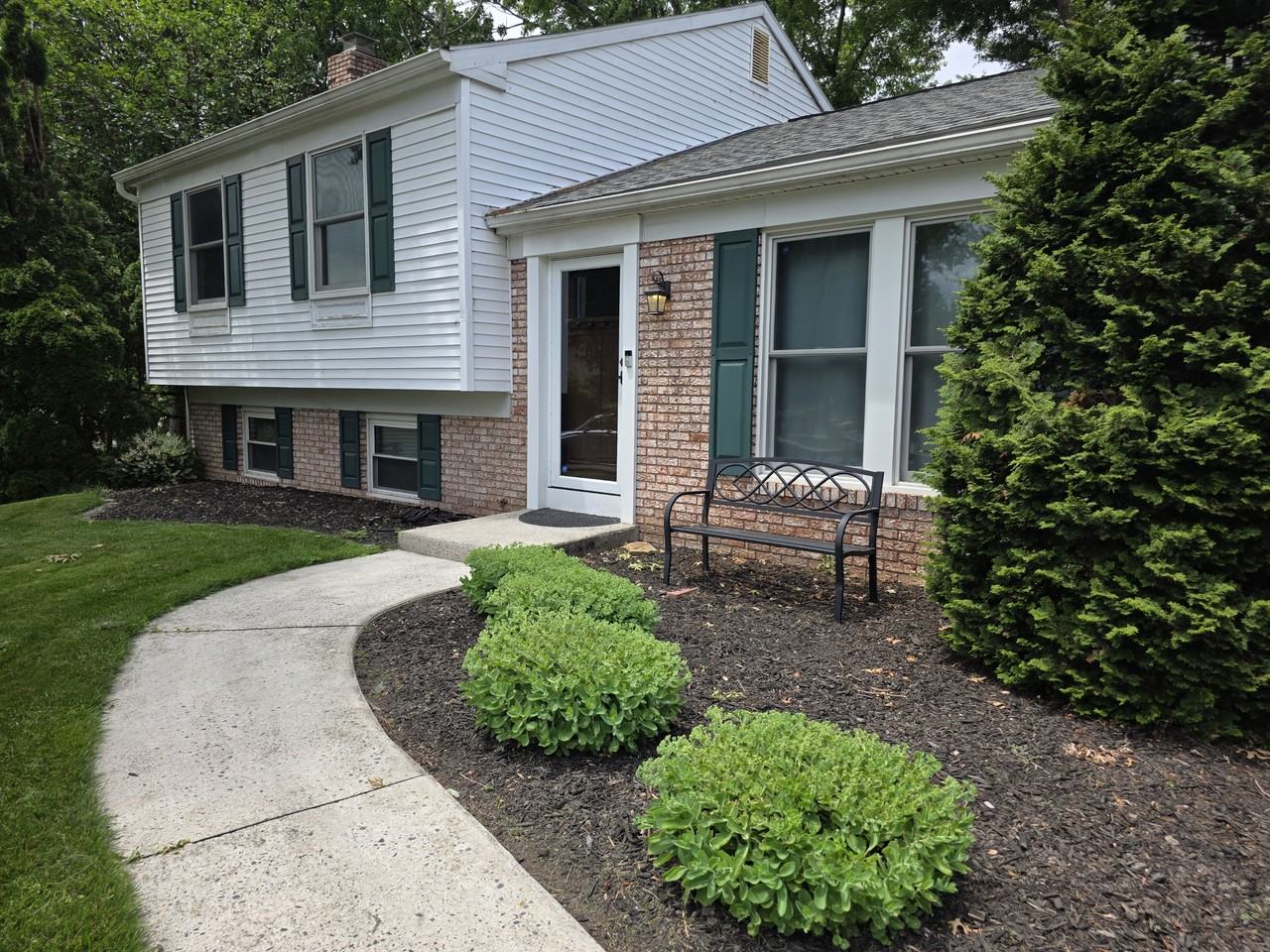 7 Countryside Ct #1 - Photo 2 of 48