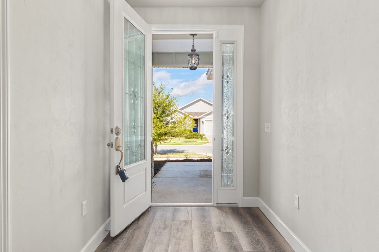 1689 Sw 71st Cir #1689 - Photo 6 of 36
