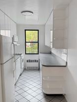 150 E 18th St - Photo 1 of 1