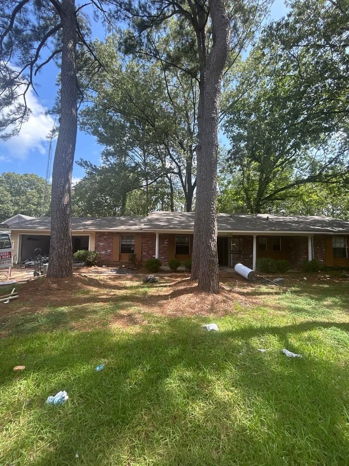 1114 Garden Park Dr #1