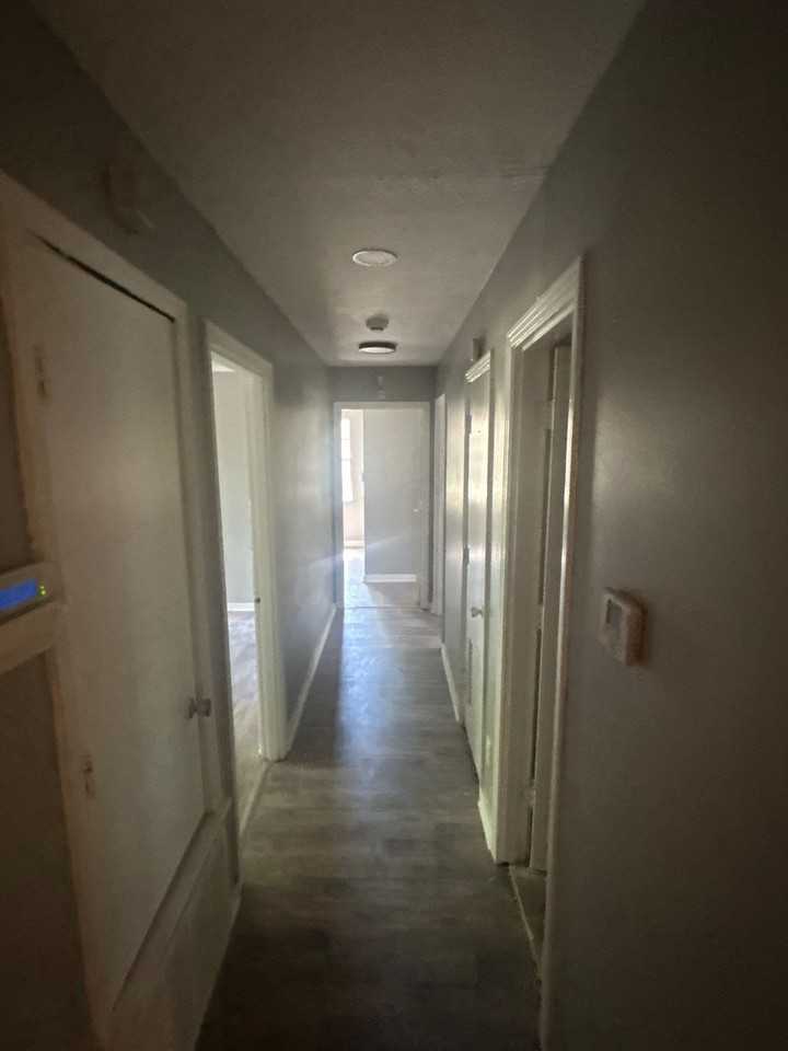 1114 Garden Park Dr #1 - Photo 5 of 10