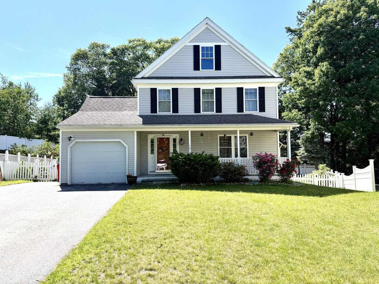 16 Westside Dr #1