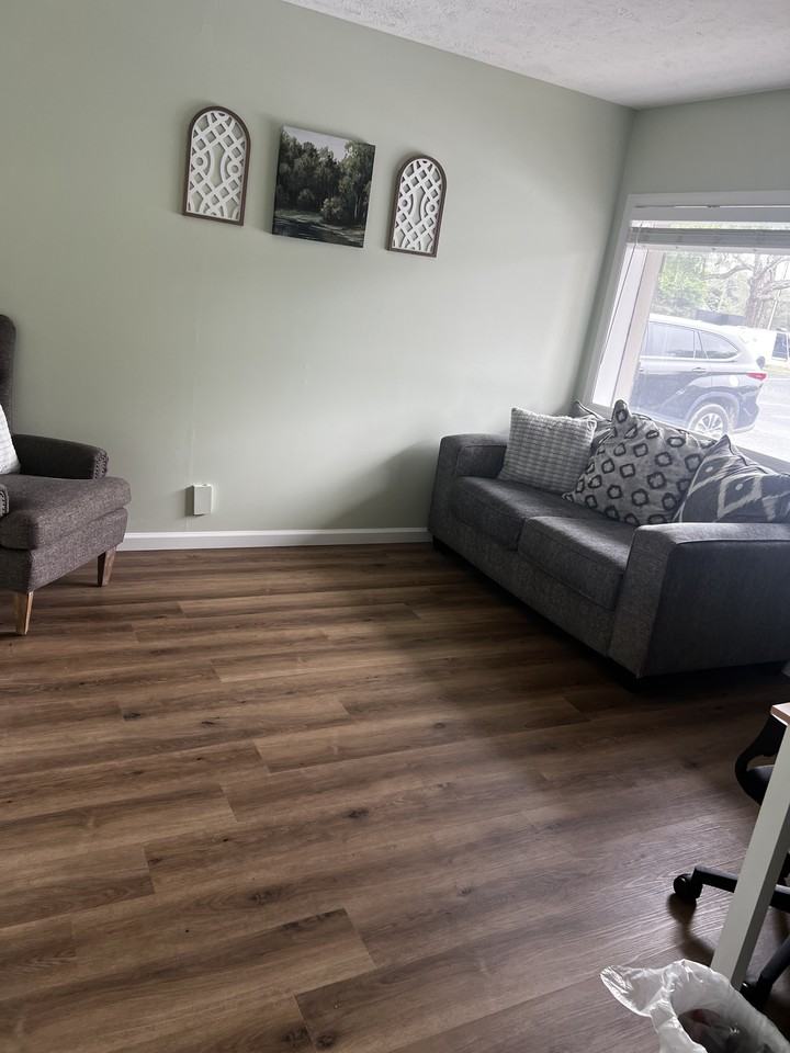 575 Se Broad St #12 - Photo 6 of 9