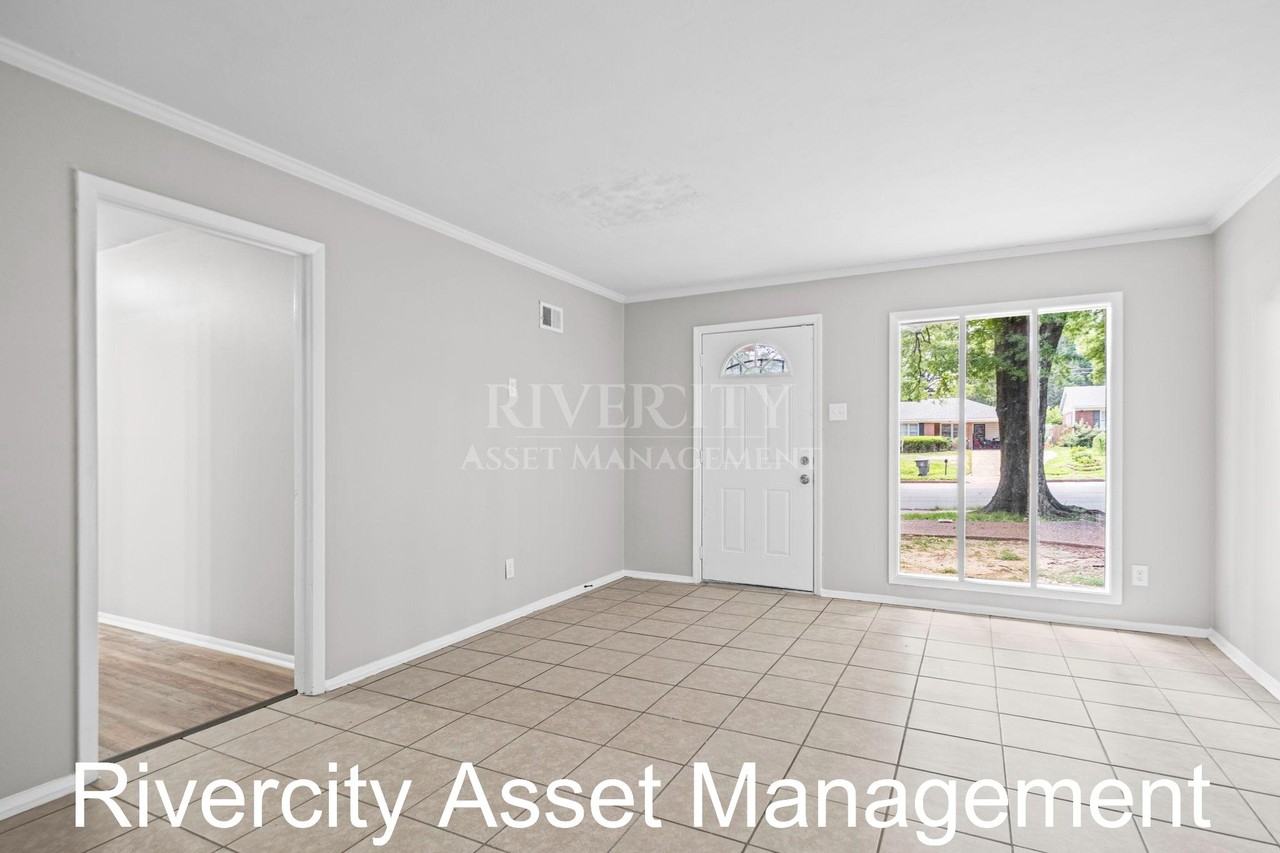 4828 Knight Arnold Rd #1 - Photo 5 of 18